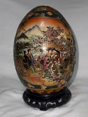 Large Satsuma Porcelain Egg Handpainted Japanese Images 8" with Stand #4067